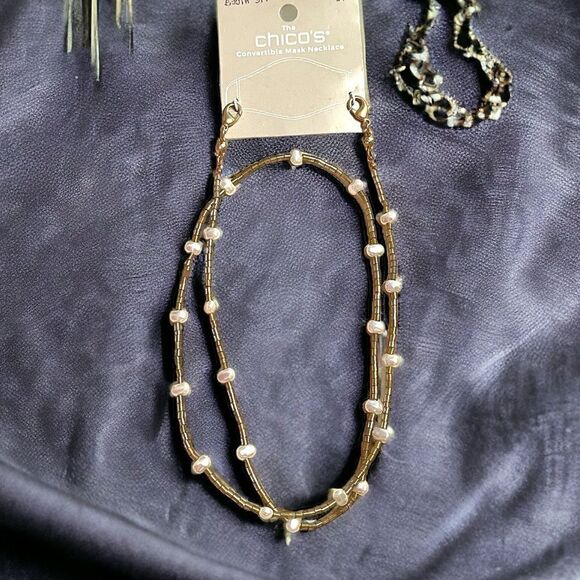 🤯5/$20🤯 Chico’s Convertible Mask Holder Necklace 30” Long NWT - Picture 1 of 2